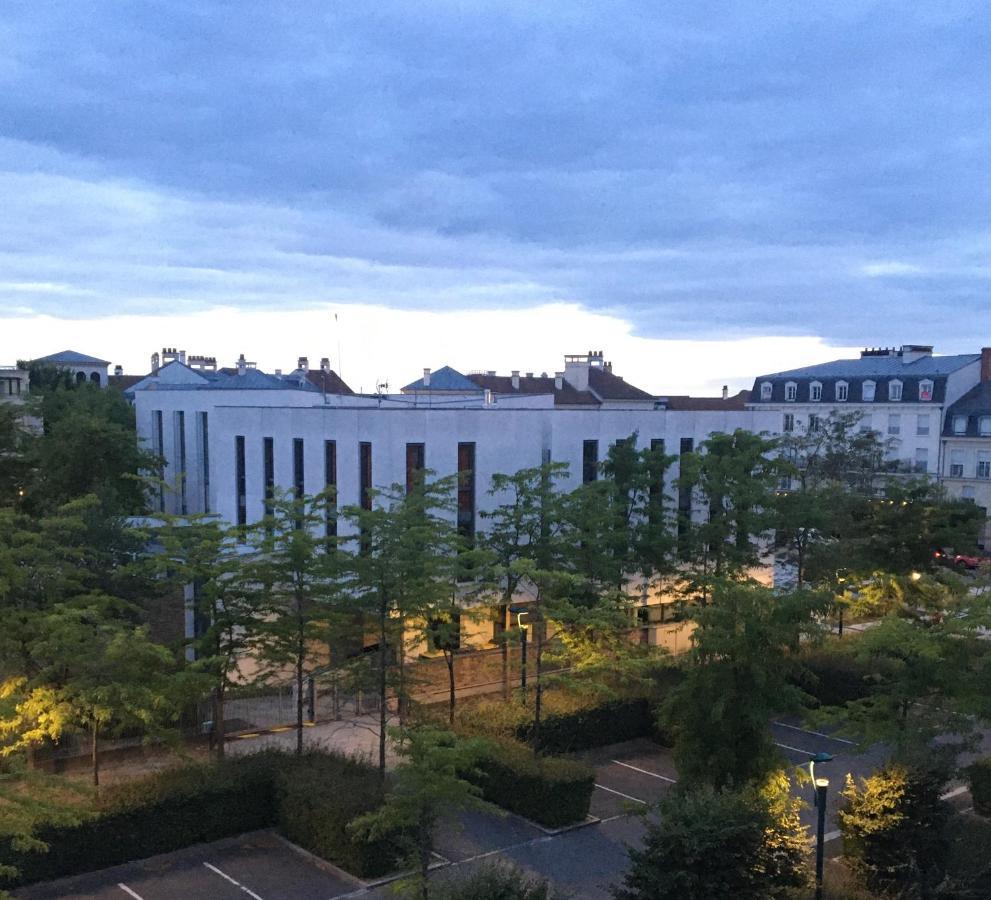 Family'S Appartement Disney Paris , 2 Parking Serris Zewnętrze zdjęcie